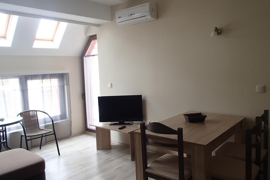 Sea'n'pool In Apartment *